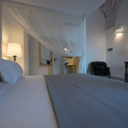 Nyaraló Starace -
